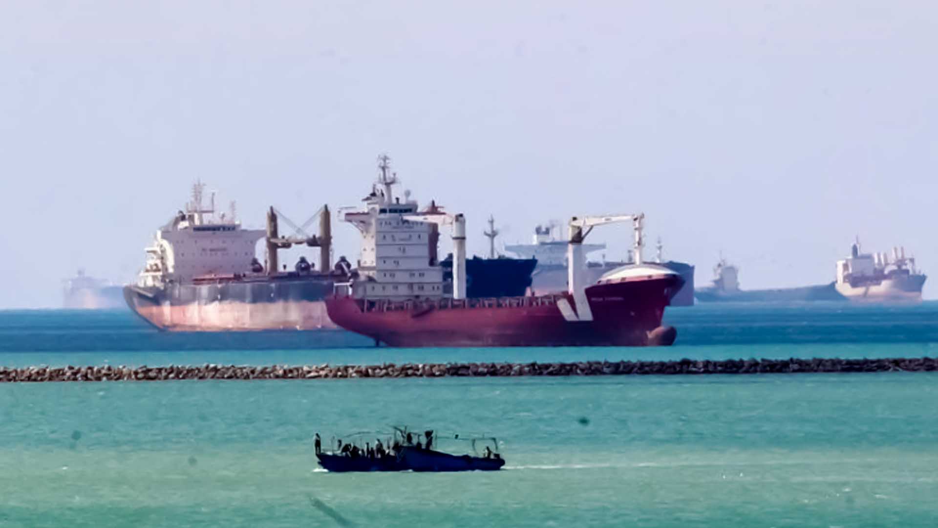 Egyptian canal authority re-floats tanker after it runs aground in the Suez Canal
